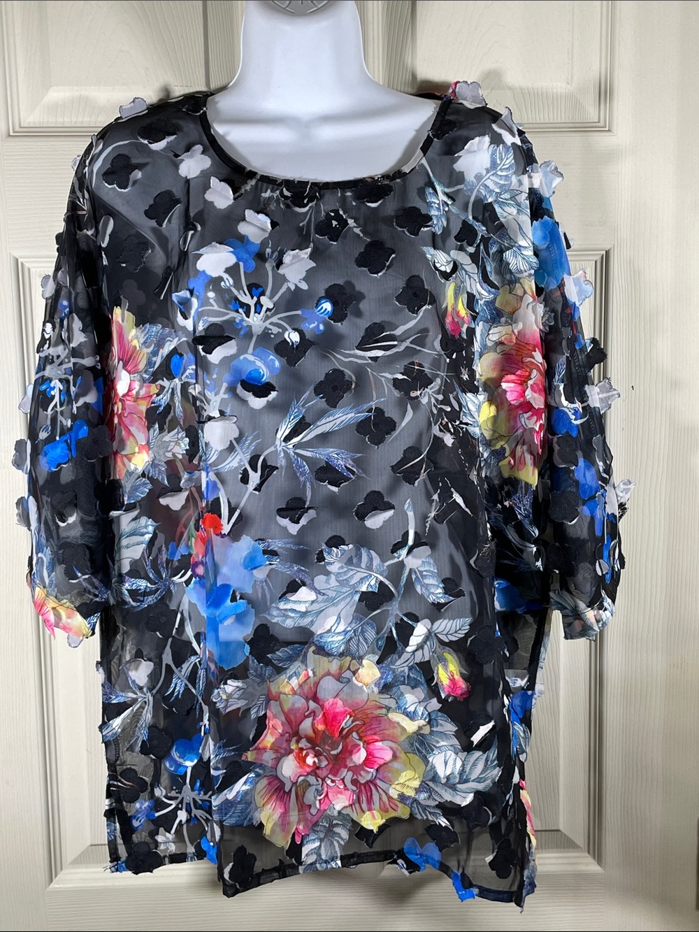 Kate & Mallory Black Sheer Floral Appliqué Blouse
